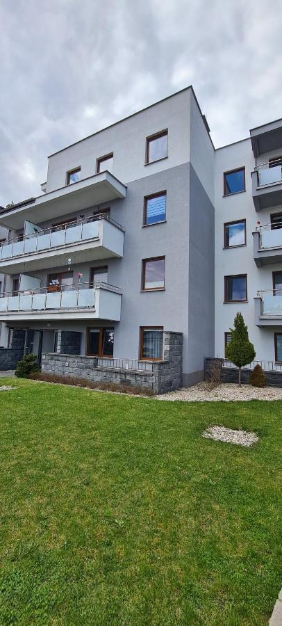 44 - Apartamenty Siedlce - Nowy Apartament W Centrum Przy Ul Czerwonego Krzyza エクステリア 写真